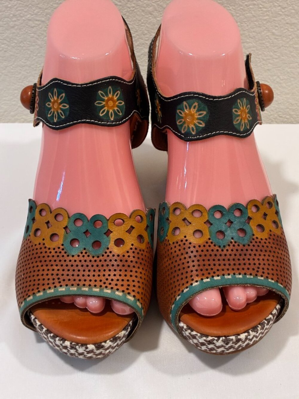 L'Artiste by Spring Step Jive Heel Camel Multi Leather Open Toe Sandals 8.5 EUC